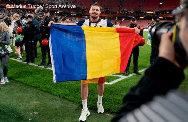 Radu Dragusin (Tottenham) cu steagul Romaniei, Manchester United-Tottehnham Hotspur 0-1, Finala Europa League 21/05/2025, Bilbao, Marius Tudor 106